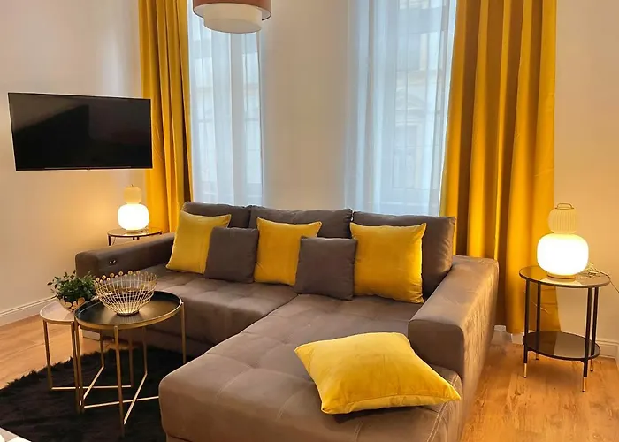 Maximilian Apartmán
